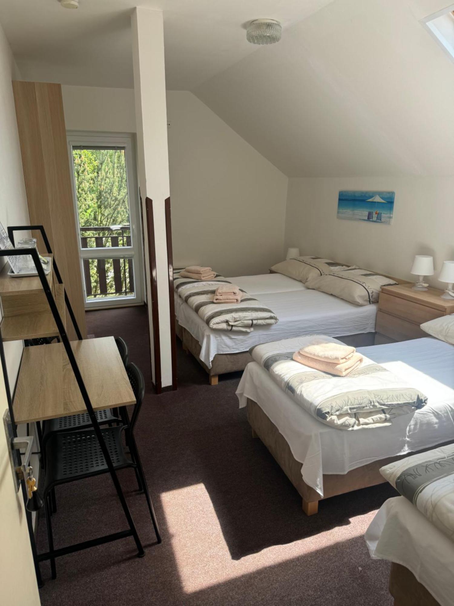 Hotel Formule Дечин Екстер'єр фото